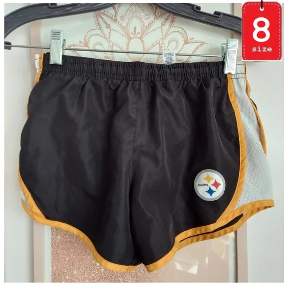 🎁 10/$25  Pittsburgh Steelers shorts, size 8 /10